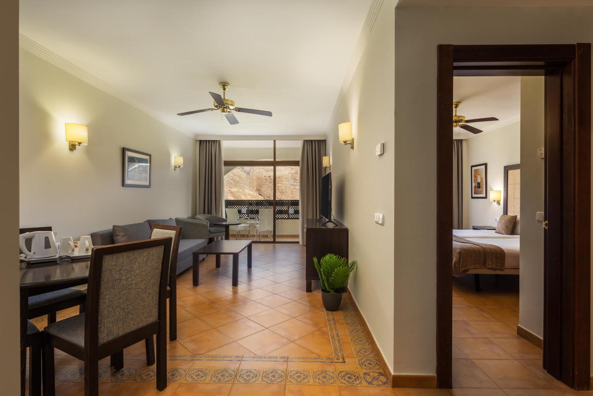 Hotel Livvo Jandia Golf Морро-дель-Хабле Экстерьер фото